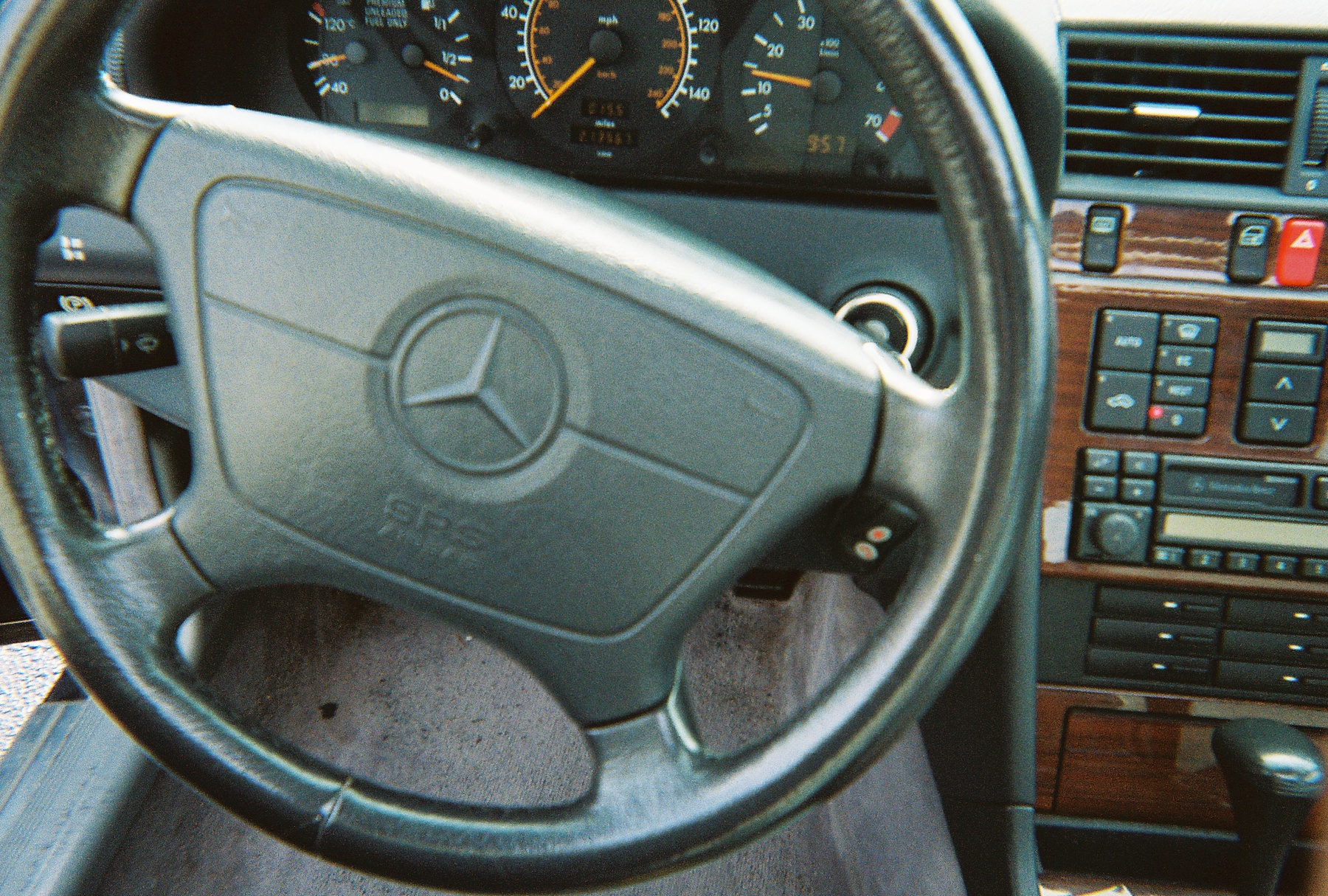 Index of /photos/JS97026-1994-Mercedes-Benz-C220-photos-Gervais-OR