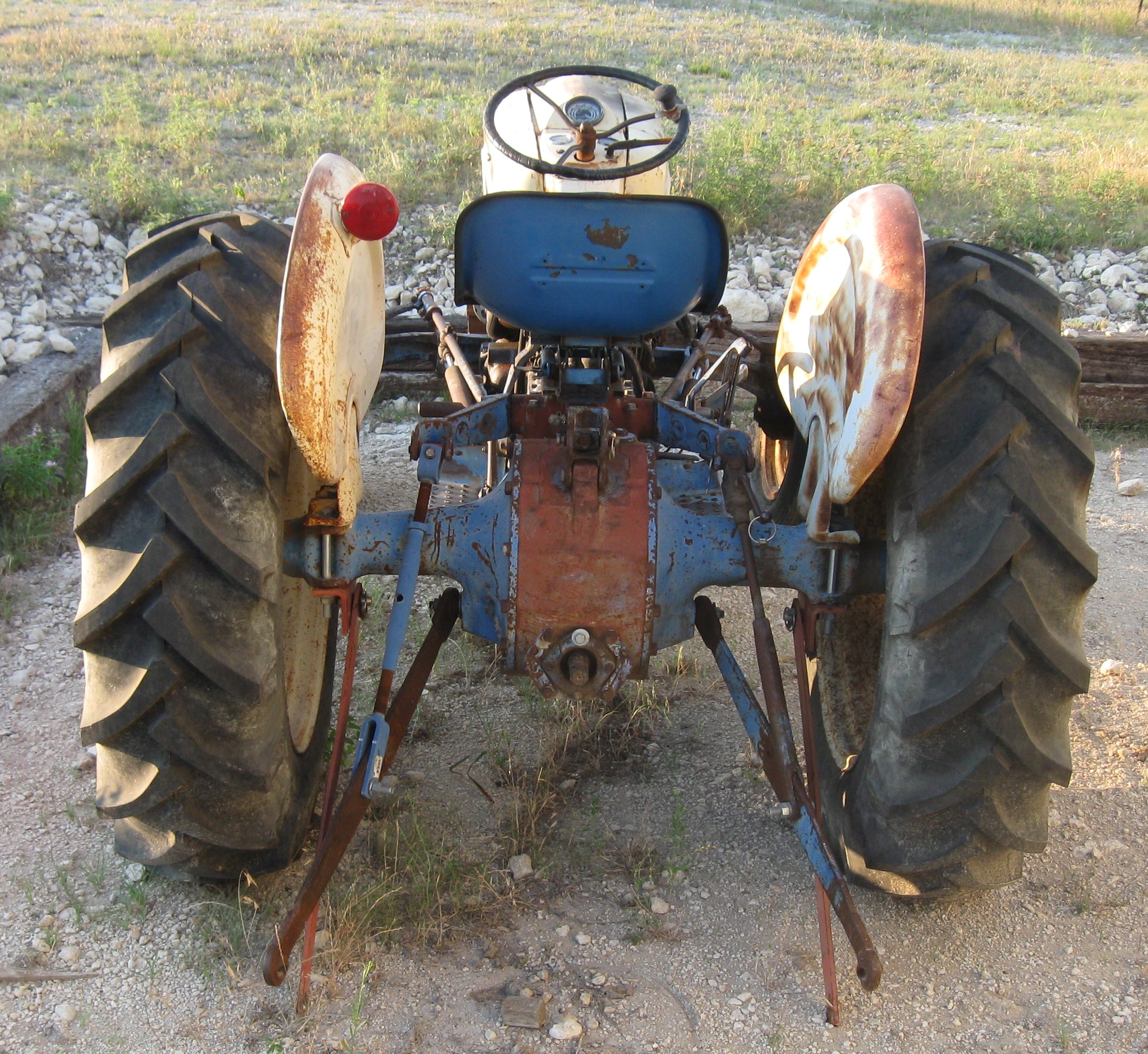 1963 Ford 4000 industrial tractor #8